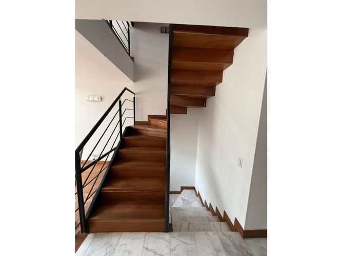 Casa de 3 alcobas en venta en Bosque De Pinos, Bogotá, 213 m² · foto 5 de 24