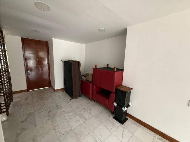 Casa de 3 alcobas en venta en Bosque De Pinos, Bogotá, 213 m² · foto 14 de 24