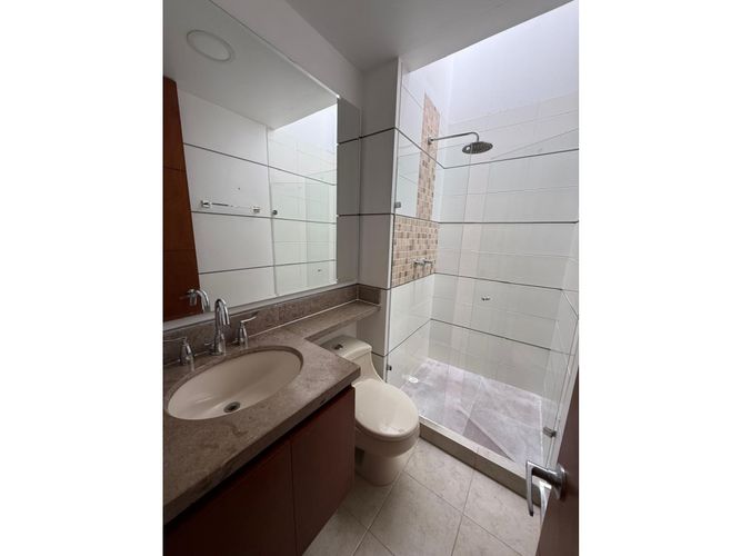 Casa de 3 alcobas en venta en Bosque De Pinos, Bogotá, 213 m² · foto 20 de 24