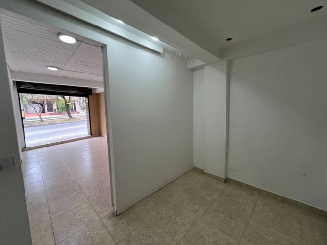 Local en arriendo en Caribe, Medellín, 30 m² · foto 7 de 9