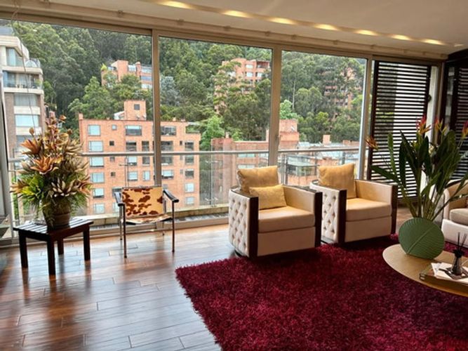 Apartamento de 2 alcobas en venta en Chapinero, Bogotá, 155 m² · foto 3 de 12