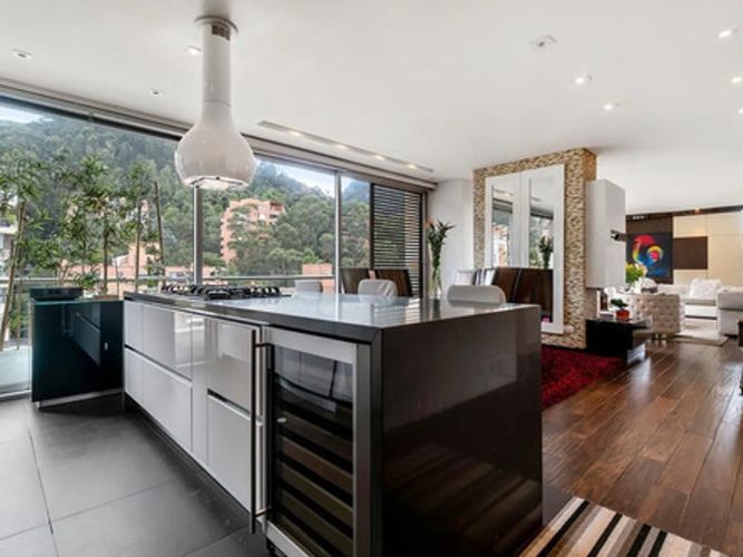 Apartamento de 2 alcobas en venta en Chapinero, Bogotá, 155 m² · foto 5 de 12