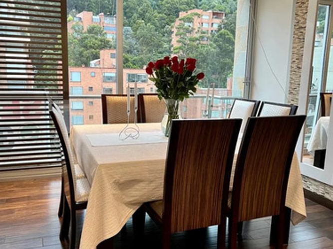 Apartamento de 2 alcobas en venta en Chapinero, Bogotá, 155 m² · foto 9 de 12