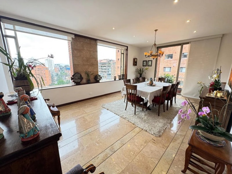 Apartamento en venta en El Refugio, Bogotá · foto 5 de 12