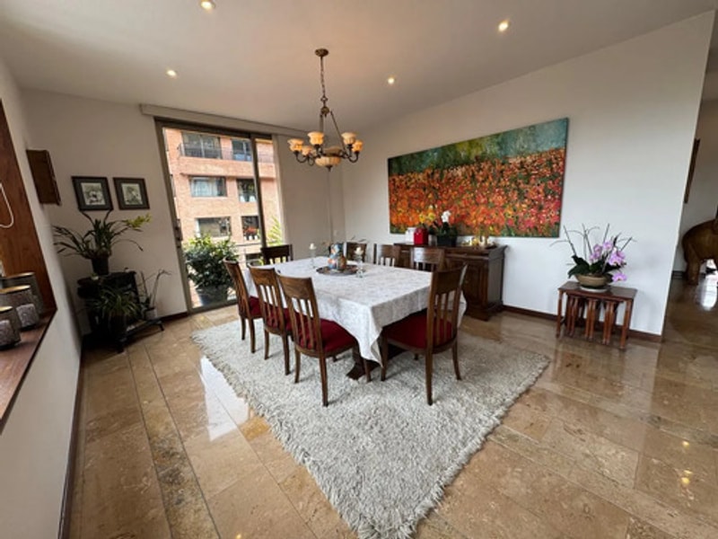 Apartamento en venta en El Refugio, Bogotá · foto 6 de 12