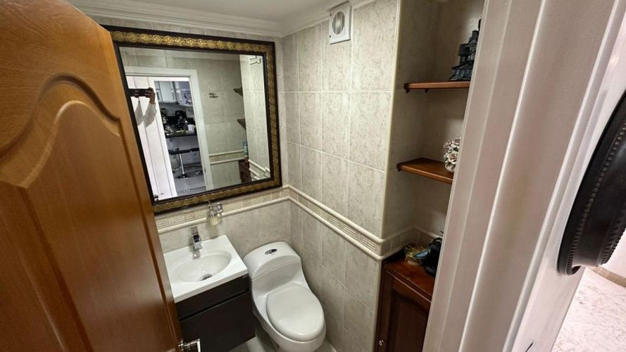 Apartamento de 3 alcobas en venta en Santa Barbara, Bogotá, 185 m² · foto 7 de 17