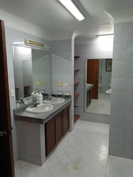 Apartamento de 3 alcobas en venta en Santa Monica, Cali, 194 m² · foto 15 de 24