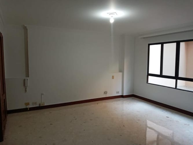 Apartamento de 3 alcobas en venta en Santa Monica, Cali, 194 m² · foto 19 de 24