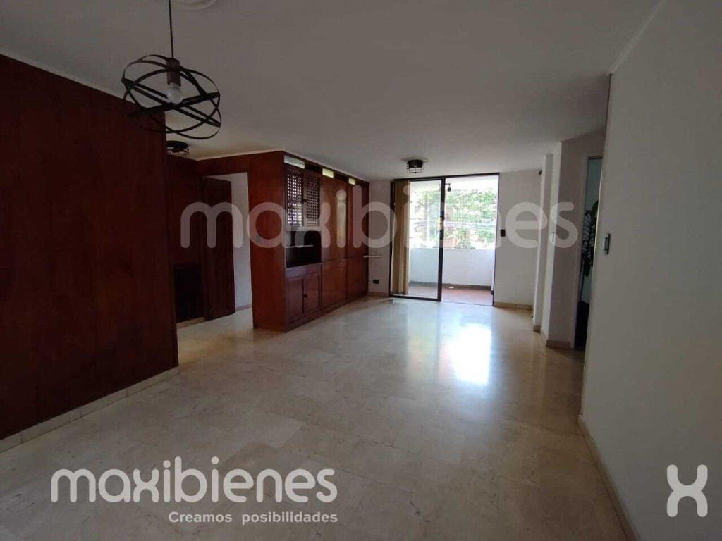 Apartamento en arriendo en Laureles, Medellín · foto 2 de 11