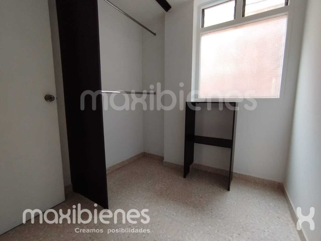 Apartamento en arriendo en Laureles, Medellín · foto 10 de 11