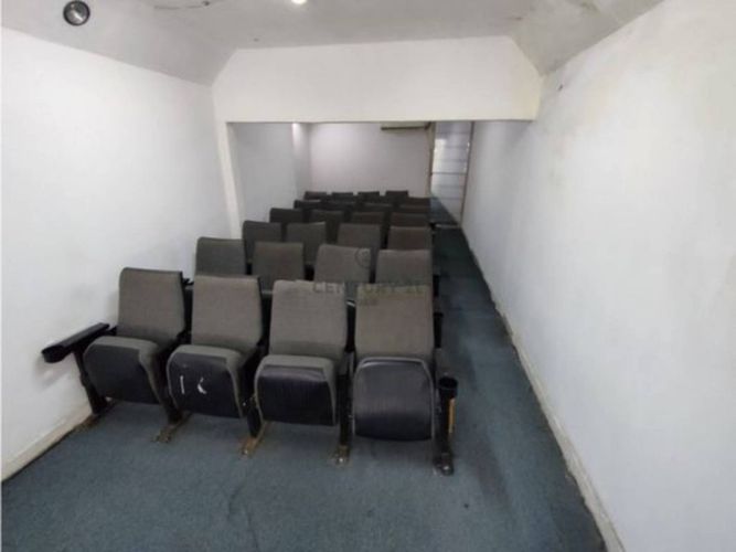 Edificio en venta en Primitivo Crespo, Cali, 480 m² · foto 18 de 20