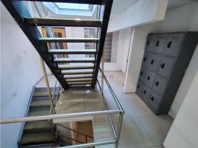 Edificio en venta en Primitivo Crespo, Cali, 480 m² · foto 19 de 20
