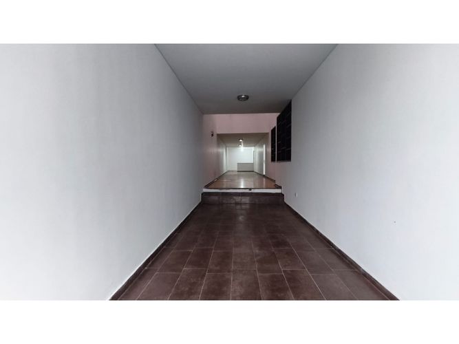 Casa de 6 alcobas en venta en La Elvira, Pereira, 250 m² · foto 4 de 21