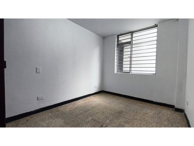 Casa de 6 alcobas en venta en La Elvira, Pereira, 250 m² · foto 8 de 21