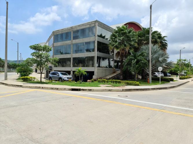 Bodega en venta en Pastoral Social, Barranquilla, 4941 m² · foto 22 de 24