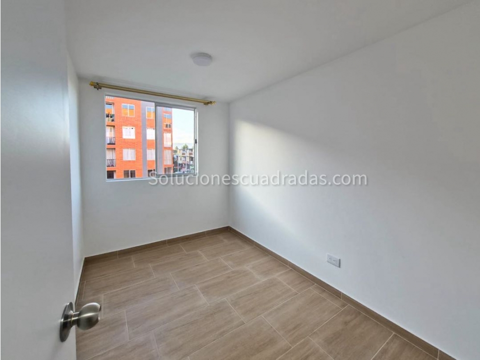 Apartamento en venta en Aposentos Parte Alta, Tocancipá · foto 5 de 11