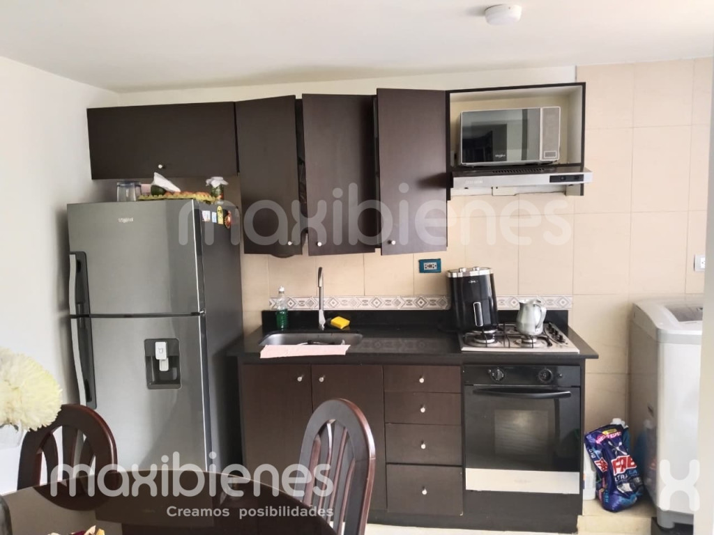 Apartamento en venta en San Antonio De Prado, La Estrella · foto 2 de 12