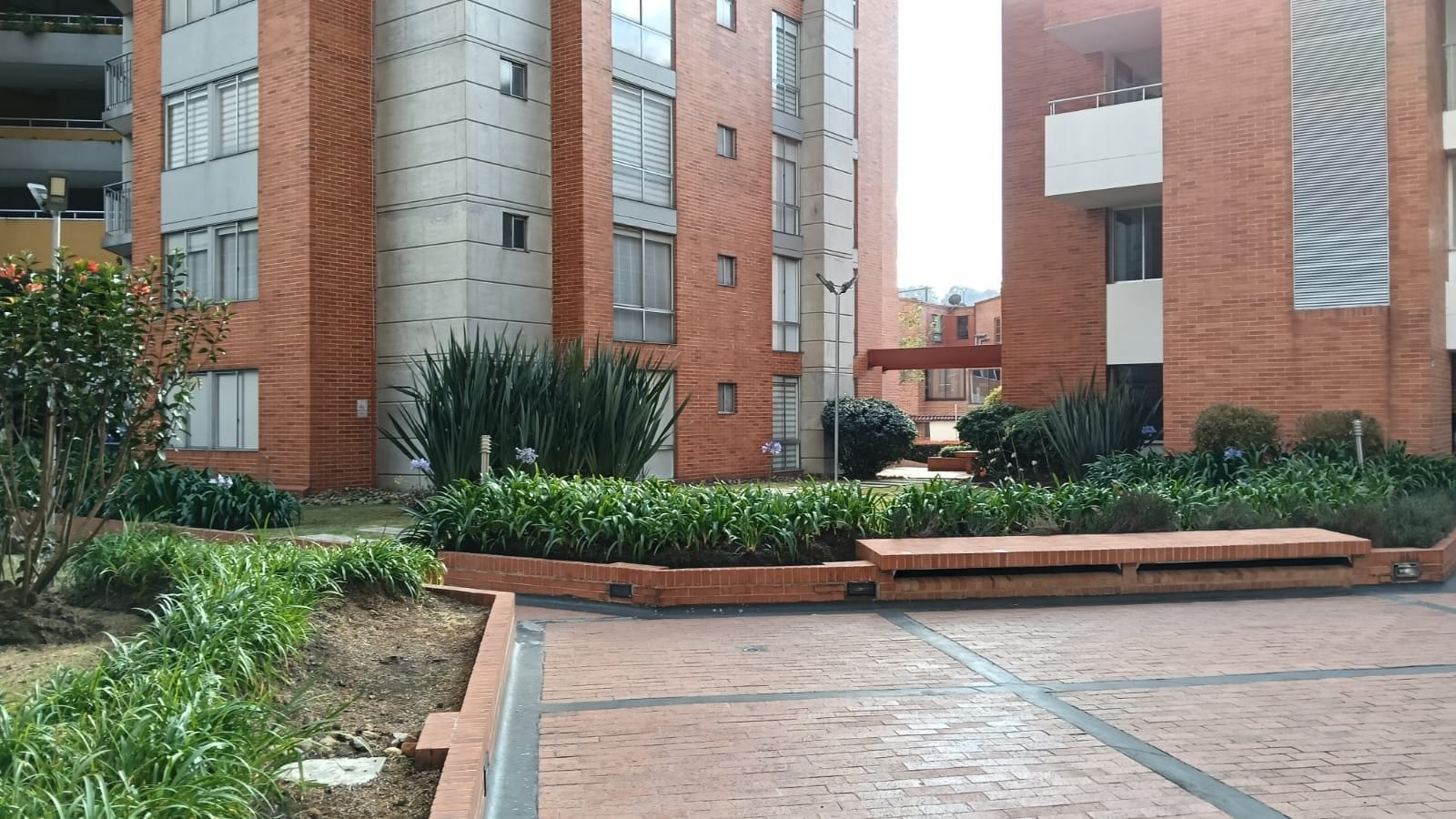 Apartamento en venta en Portales Del Norte, Bogotá · foto 5 de 24