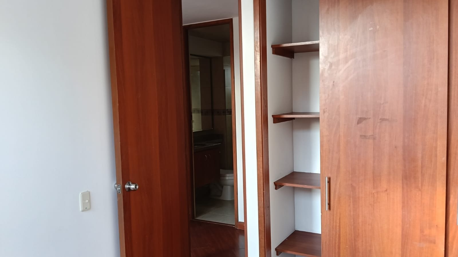 Apartamento en venta en Portales Del Norte, Bogotá · foto 7 de 24