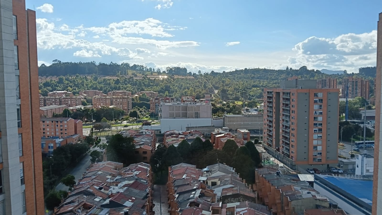 Apartamento en venta en Portales Del Norte, Bogotá · foto 8 de 24