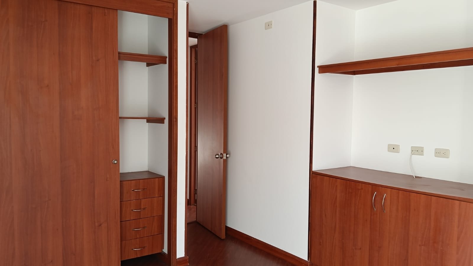 Apartamento en venta en Portales Del Norte, Bogotá · foto 13 de 24