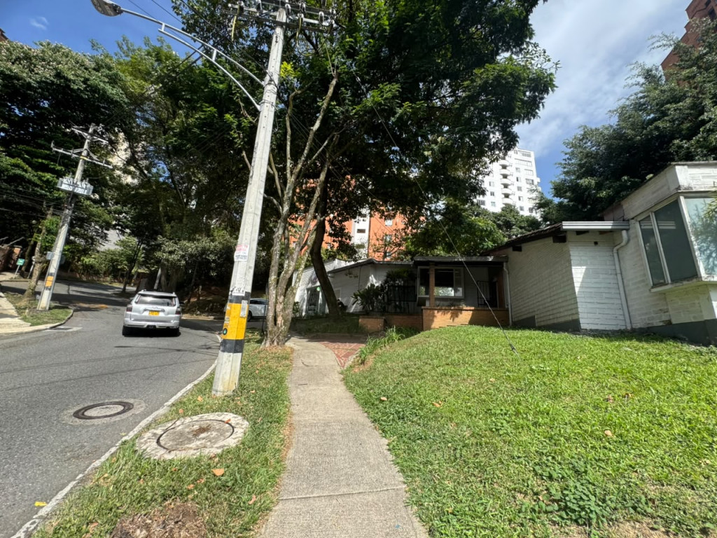 Casa en Arriendo en San Lucas, Medellín