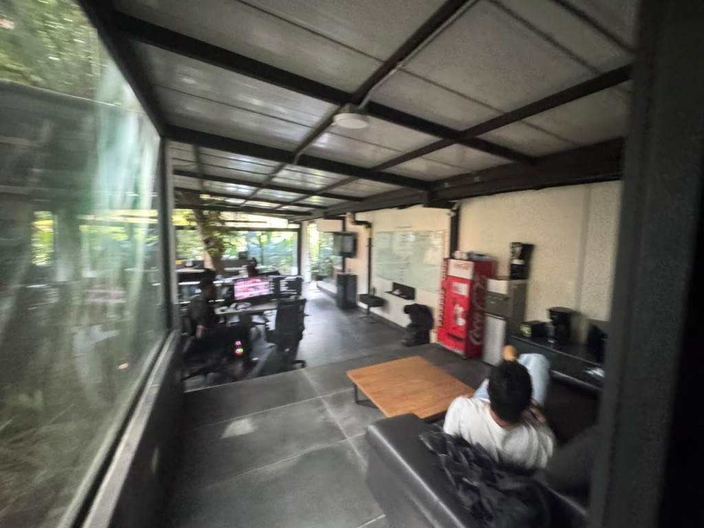 Casa en arriendo en San Lucas, Medellín · foto 4 de 18