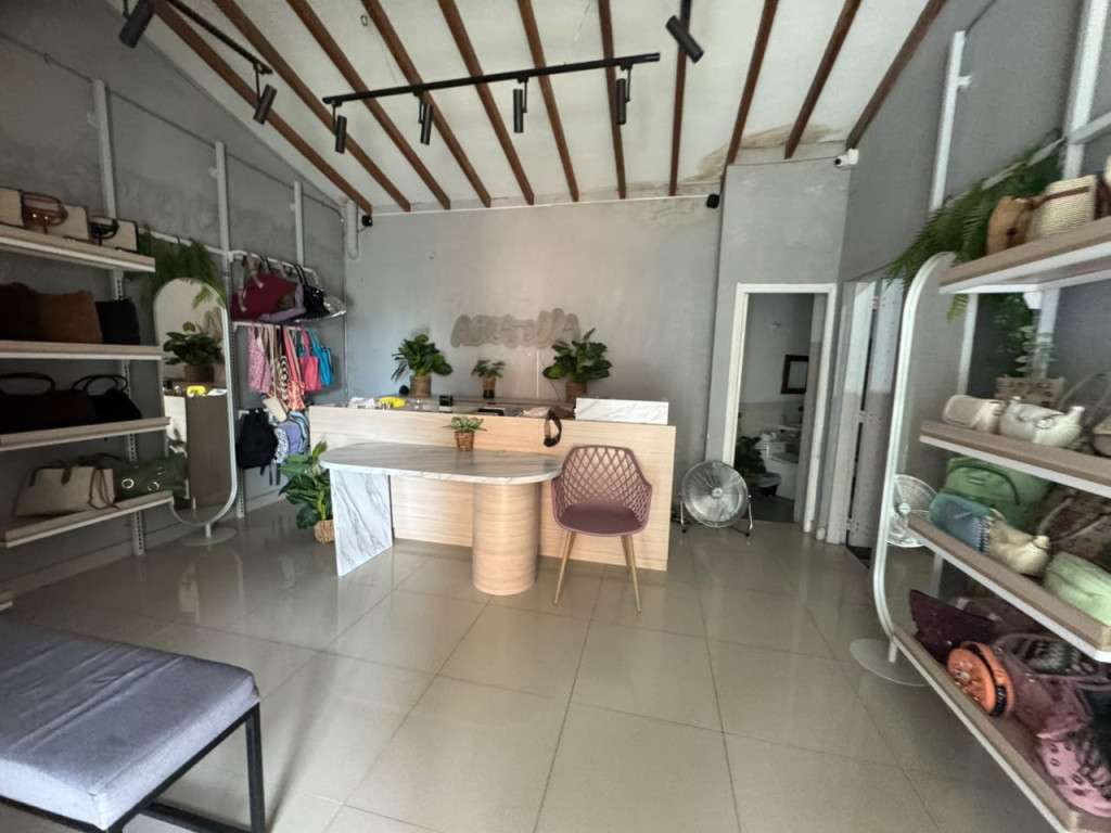 Casa en arriendo en San Lucas, Medellín · foto 8 de 18