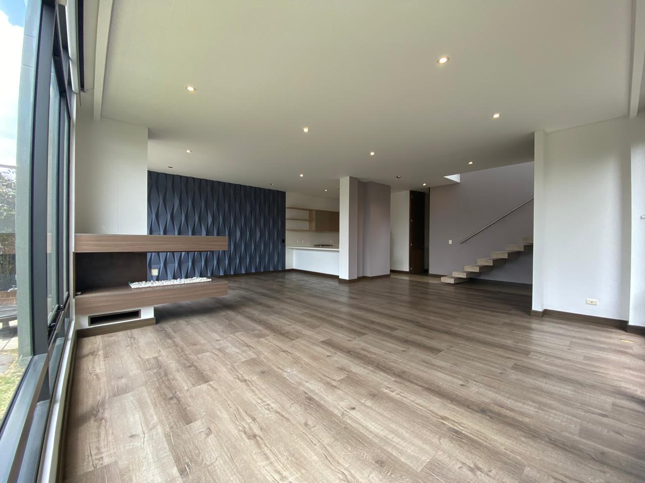 Casa en venta en Suba Cerros, Bogotá · foto 3 de 22
