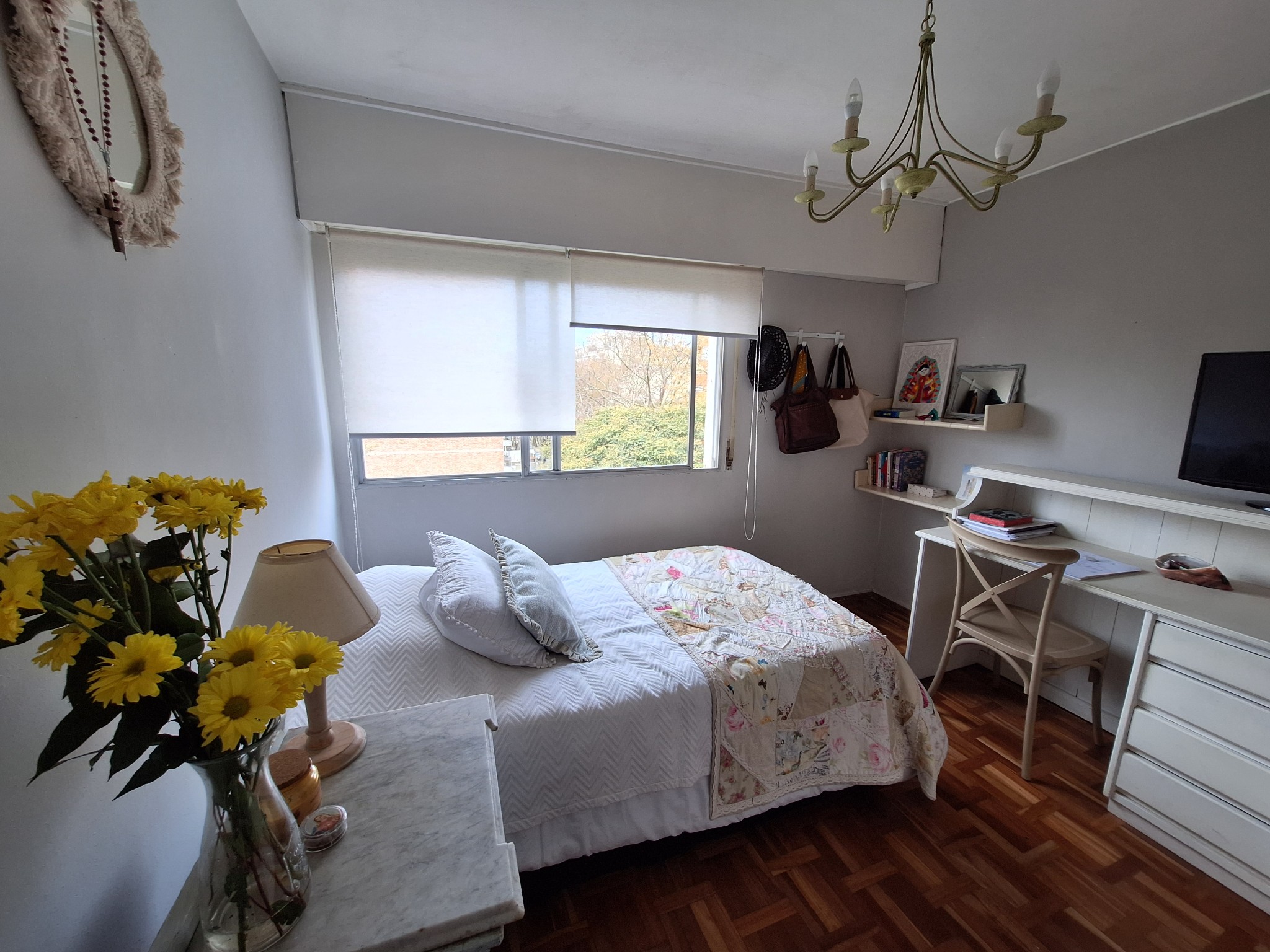Excelente Apartamento en Alquiler en Pocitos con Gge. 3 Dormitorios + Servicio completo/escritorio. · Foto 11