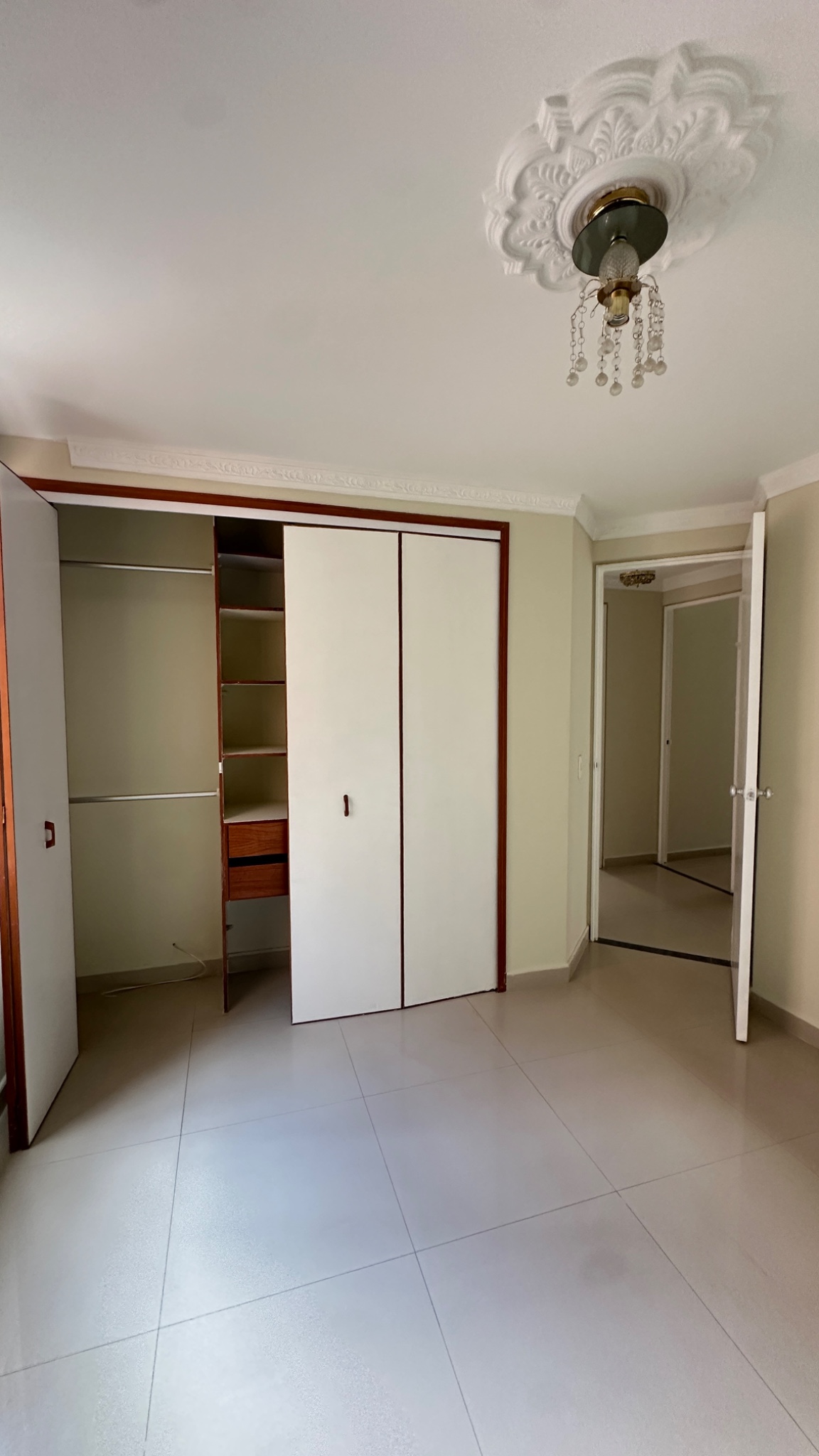 Apartamento en venta en Mirandela, Bogotá · foto 5 de 24