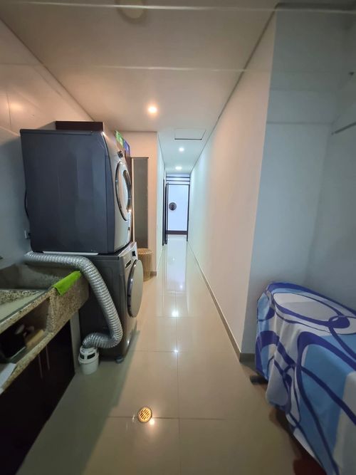 Apartamento de 4 alcobas en venta en Normandia, Cali, 374 m² · foto 9 de 24