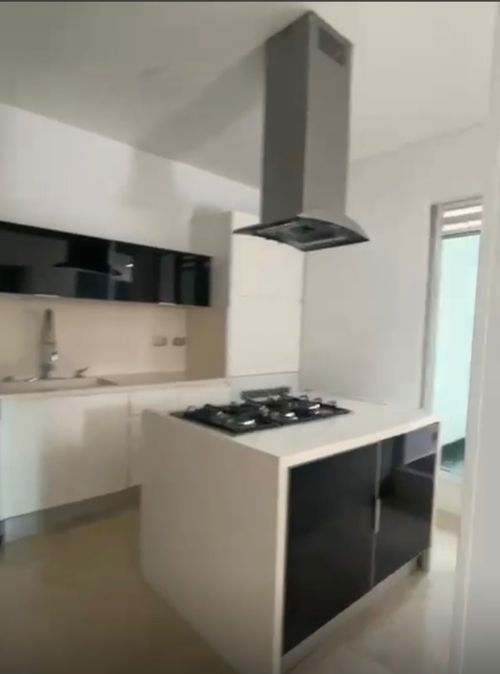 Apartamento de 4 alcobas en venta en Normandia, Cali, 374 m² · foto 4 de 24