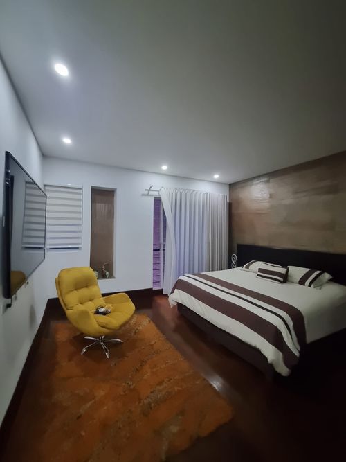 Apartamento de 4 alcobas en venta en Normandia, Cali, 374 m² · foto 17 de 24