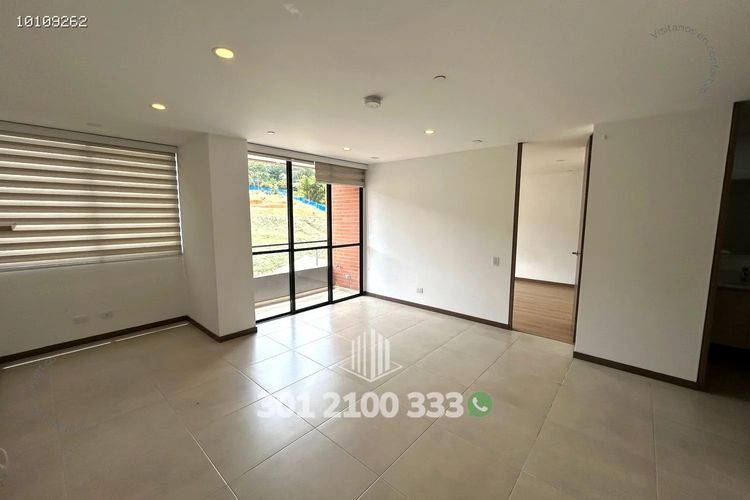 Apartamento de 1 alcoba en arriendo en Loma De Las Brujas, Envigado, 60 m² · foto 3 de 24