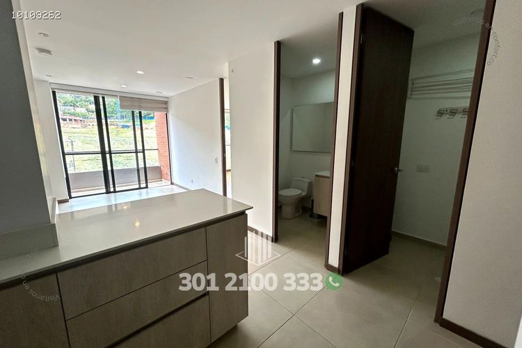 Apartamento de 1 alcoba en arriendo en Loma De Las Brujas, Envigado, 60 m² · foto 9 de 24