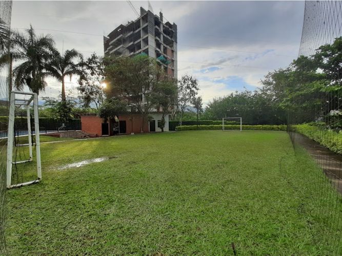 Casa de 4 alcobas en venta en Pance, Cali, 250 m² · foto 18 de 24