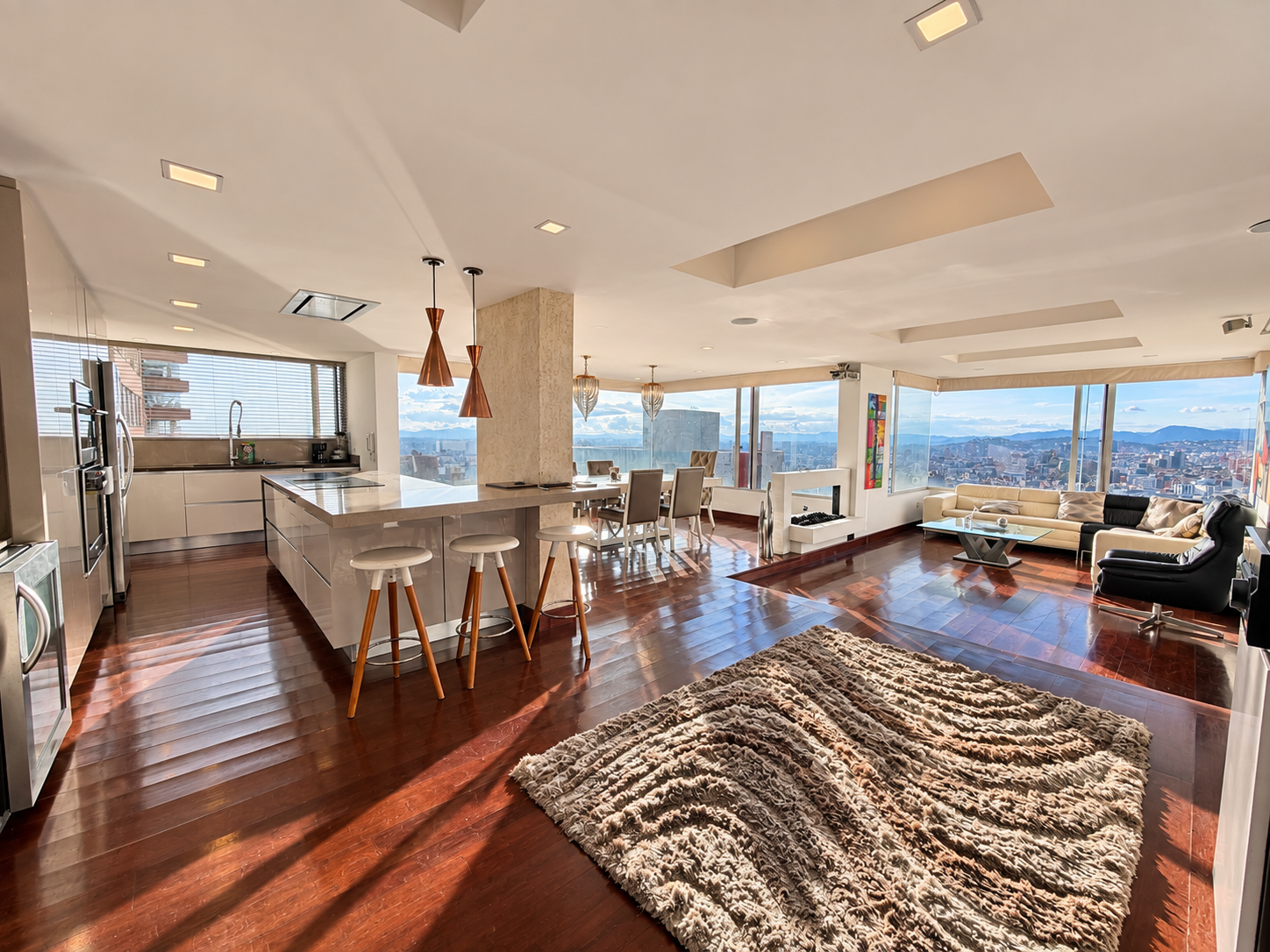Apartamento en venta en El Refugio, Bogotá · foto 5 de 17