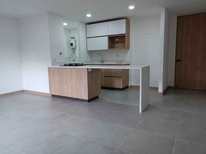 Apartamento en venta en San Fernando, Envigado · foto 3 de 24