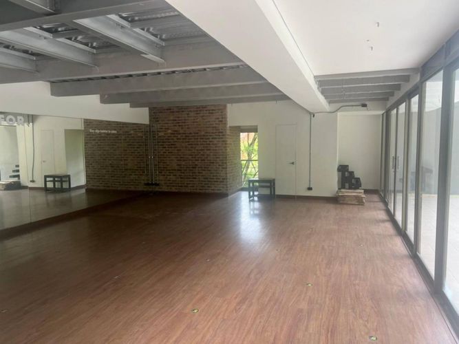 Local en arriendo en El Poblado, Medellín, 374 m² · foto 9 de 21