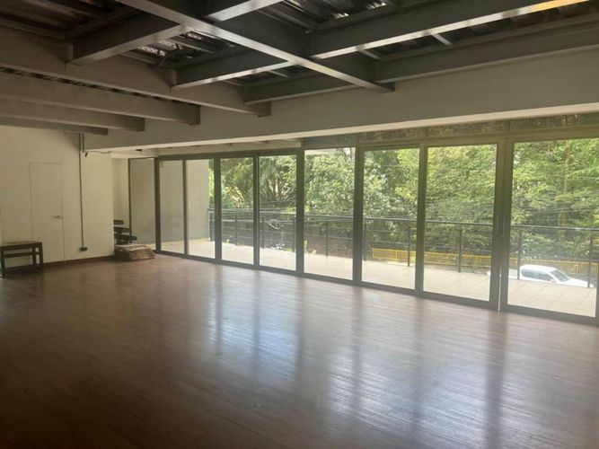 Local en arriendo en El Poblado, Medellín, 374 m² · foto 10 de 21