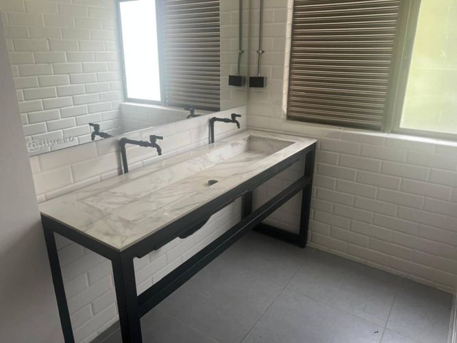 Local en arriendo en El Poblado, Medellín, 374 m² · foto 18 de 21