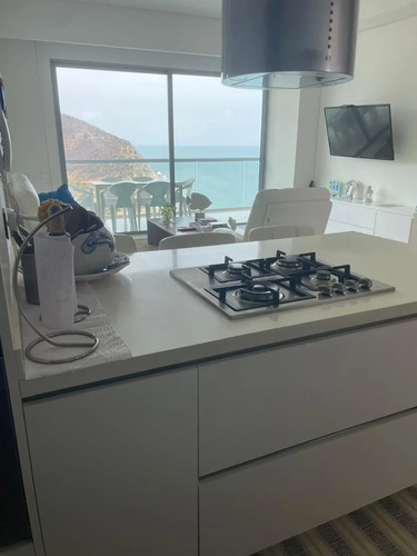 Apartamento en venta en Urbanizacion Salguero, Santa Marta · foto 2 de 17