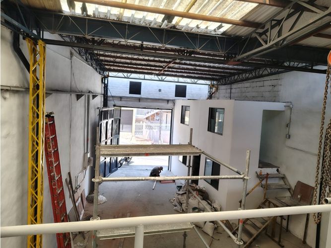 Bodega en arriendo en San Diego, Medellín, 400 m² · foto 6 de 8