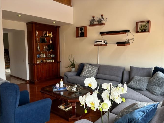 Casa en venta en Gratamira, Bogotá · foto 9 de 24