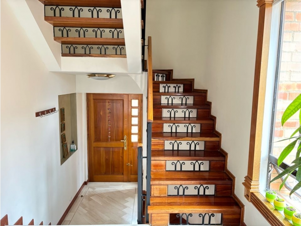 Casa en venta en Gratamira, Bogotá · foto 13 de 24