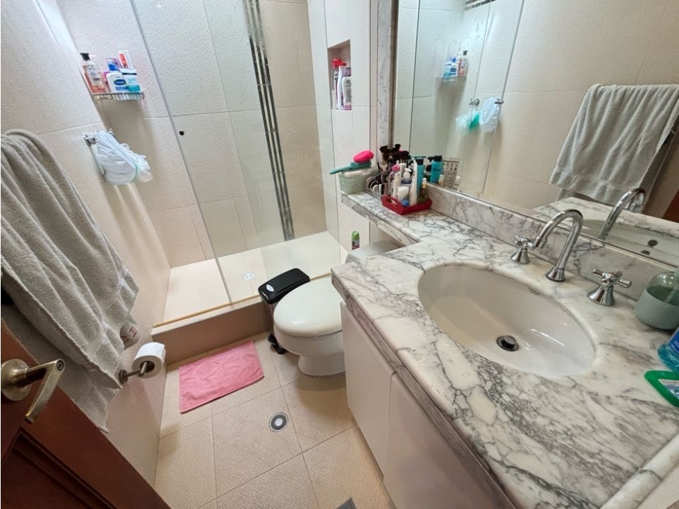 Casa en venta en Gratamira, Bogotá · foto 17 de 24