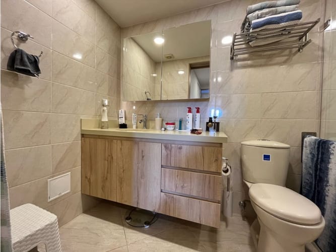 Apartamento de 5 alcobas en venta en Centro Administrativo, Medellín, 286 m² · foto 16 de 24