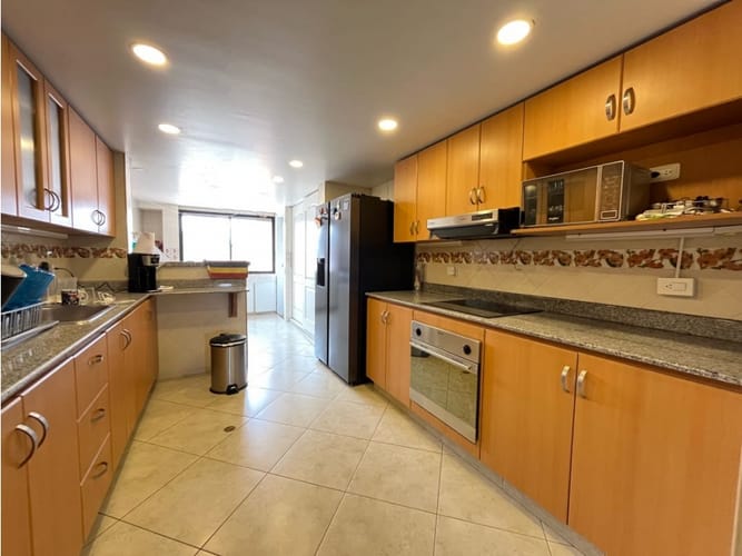 Apartamento de 5 alcobas en venta en Centro Administrativo, Medellín, 286 m² · foto 18 de 24