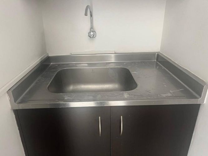 Oficina en arriendo en Los Balsos, Medellín, 50 m² · foto 14 de 15